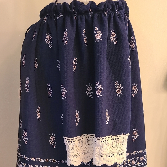 Altard state size S navy blue top - Picture 8 of 16